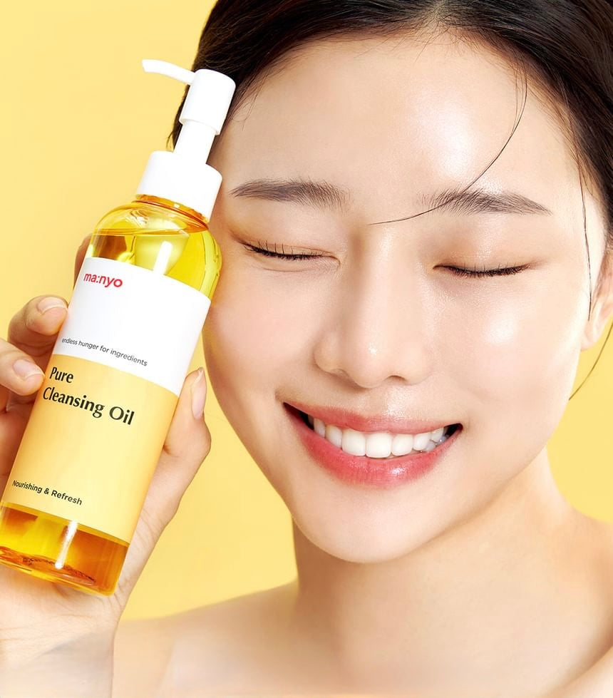 Ma:nyo Pure Cleansing Oil